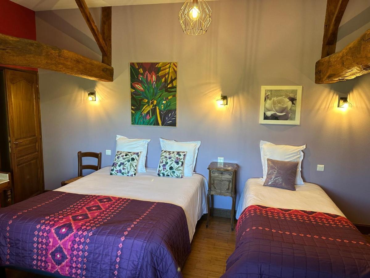 Chambres D'Hotes Du Puy D'Anche Sauzé-Vaussais Exteriör bild